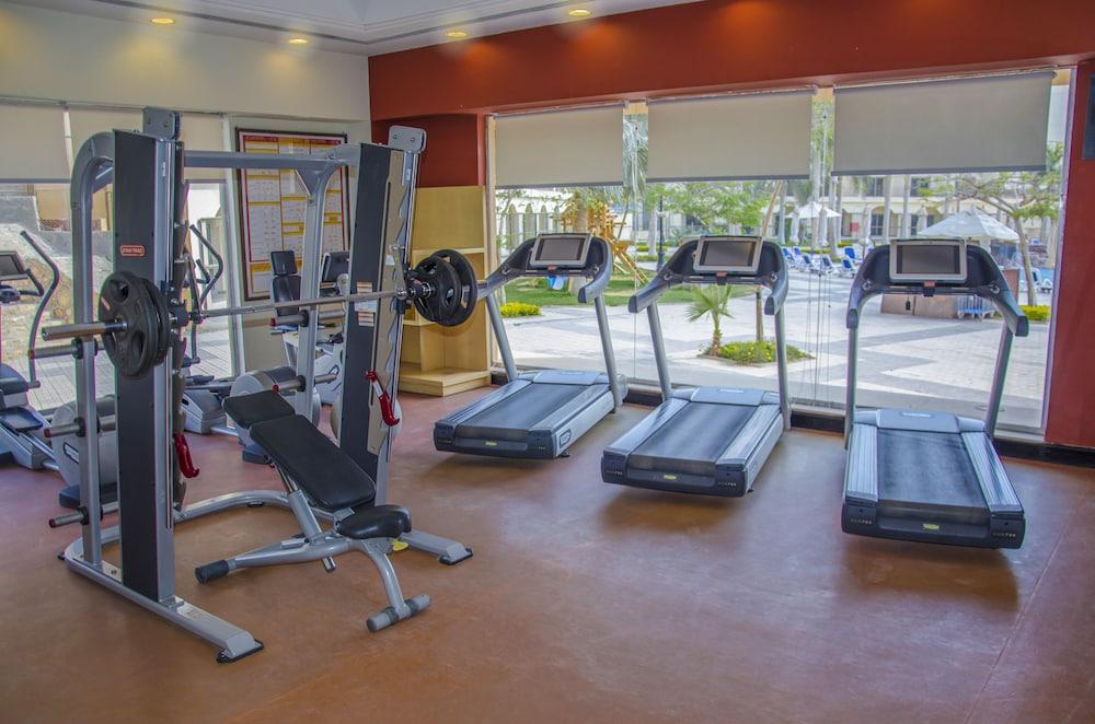 Helnan Dream Hotel And Conference Center 6th of October City Exterior photo A gym at a hotel
